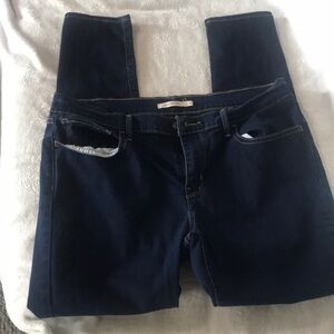 Levi’s 710 Super Skinny